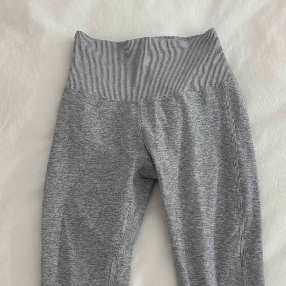 Alo yoga grey soft leggings size XS